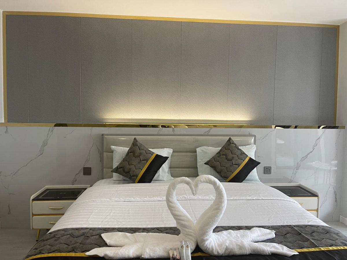 Berich Hotel Tak Exteriér fotografie