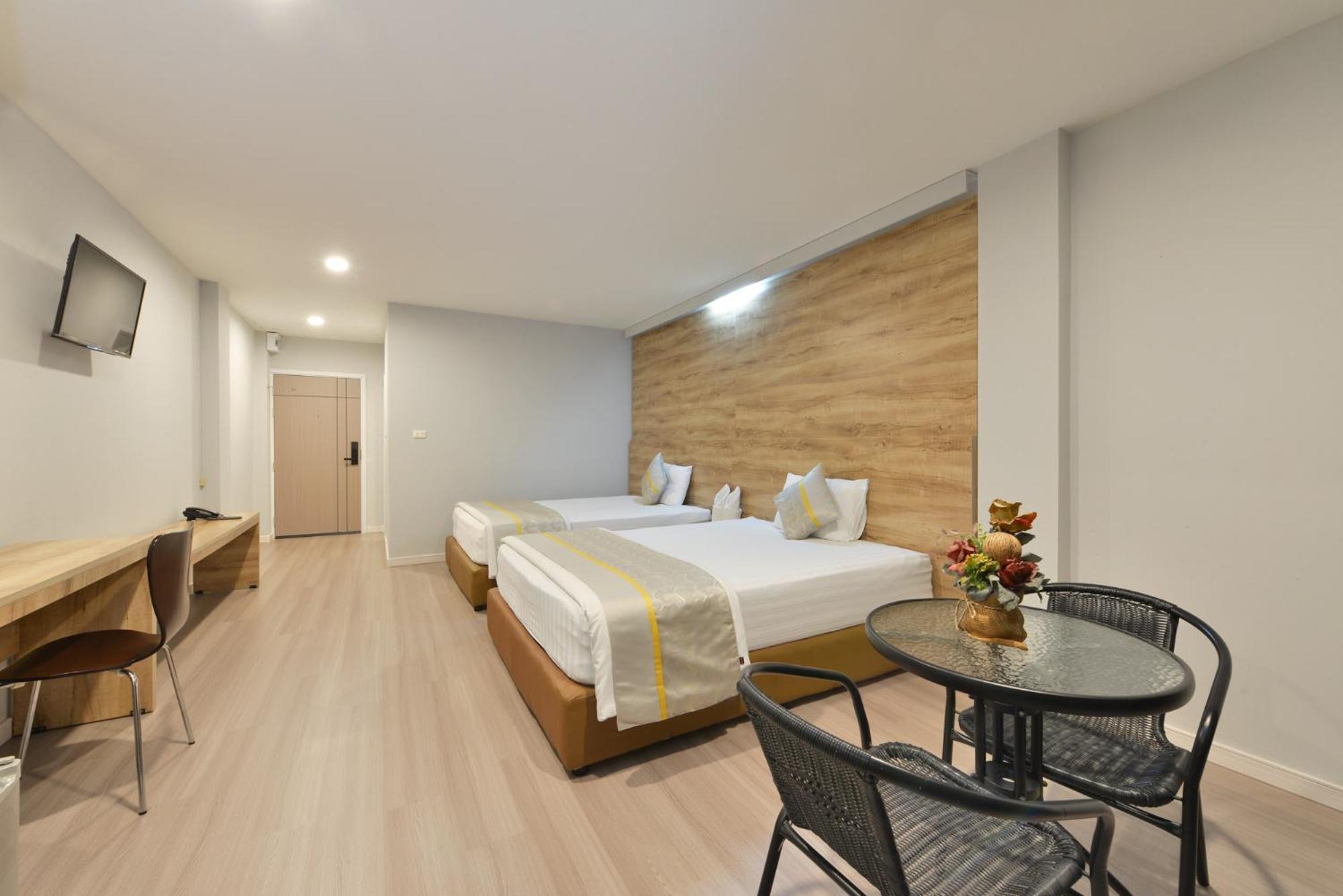 Berich Hotel Tak Exteriér fotografie