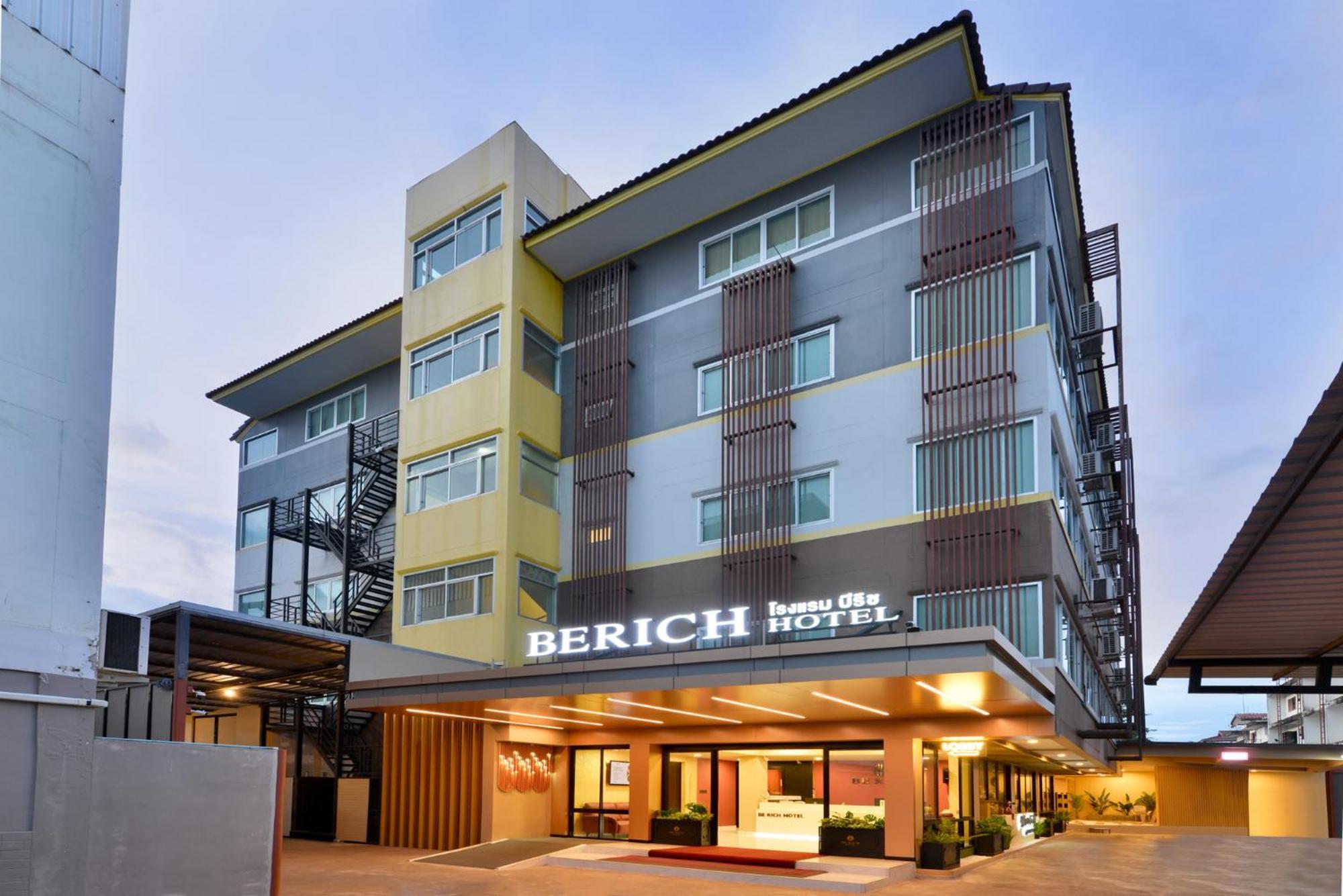 Berich Hotel Tak Exteriér fotografie